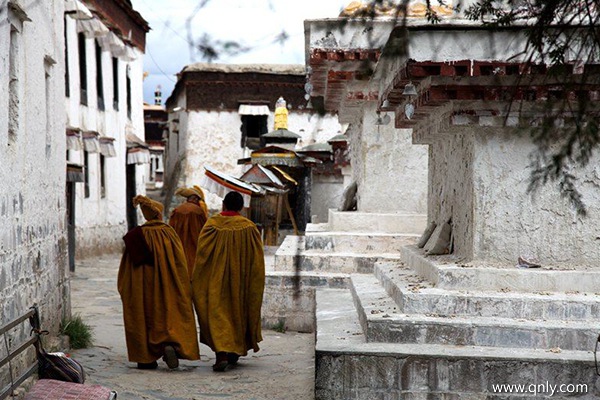 西藏旅游当地团靠谱吗