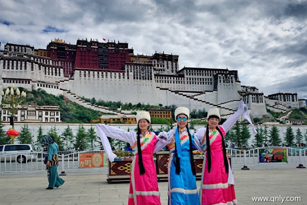 带爸妈去西藏旅游注意事项和必备物品有哪些